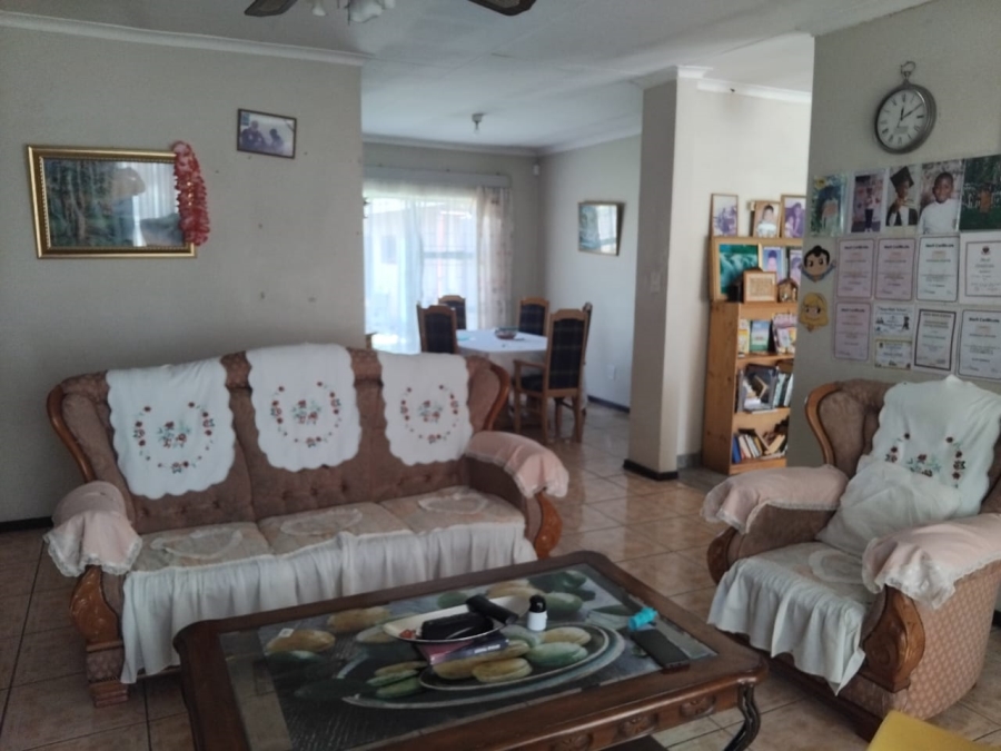 4 Bedroom Property for Sale in Ncandu Park KwaZulu-Natal