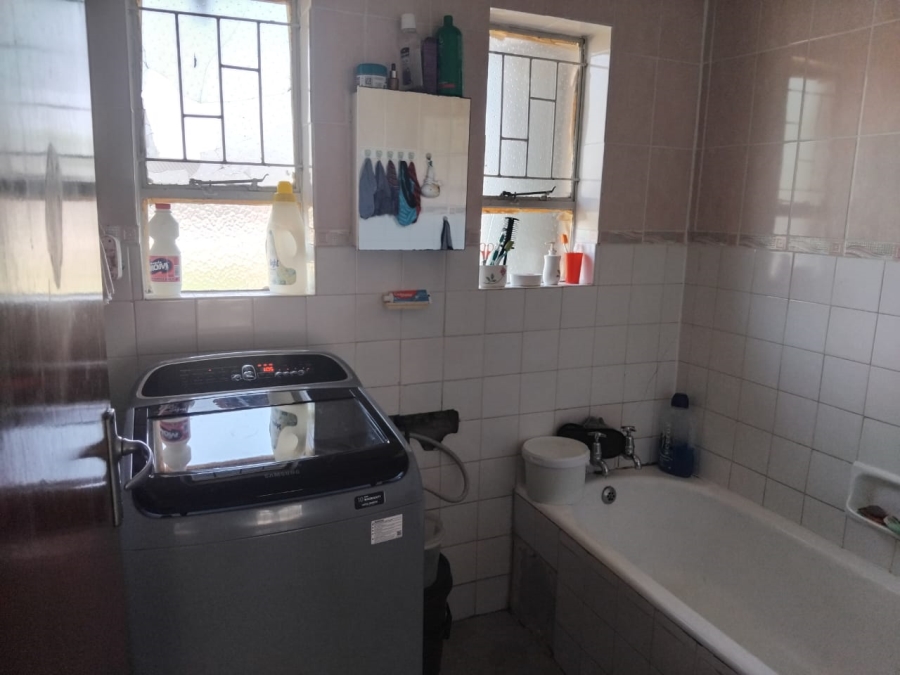 4 Bedroom Property for Sale in Ncandu Park KwaZulu-Natal