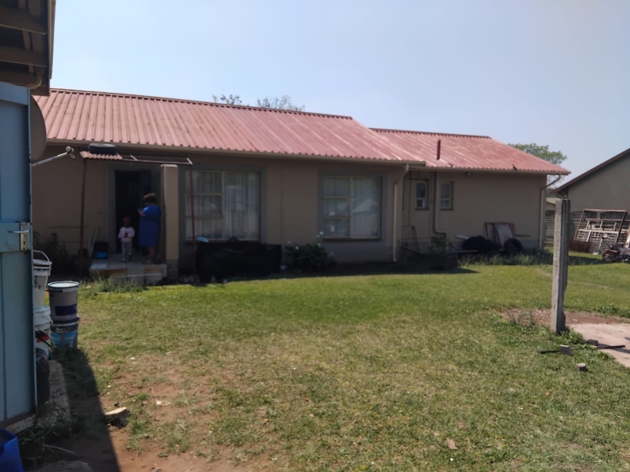 4 Bedroom Property for Sale in Ncandu Park KwaZulu-Natal