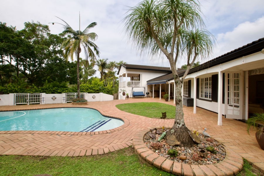 5 Bedroom Property for Sale in Cowies Hill KwaZulu-Natal