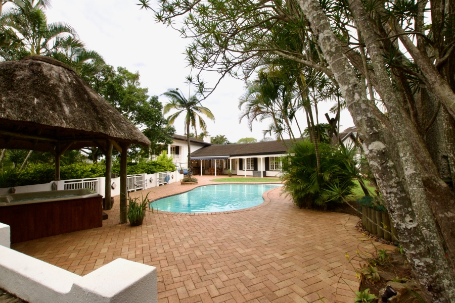 5 Bedroom Property for Sale in Cowies Hill KwaZulu-Natal