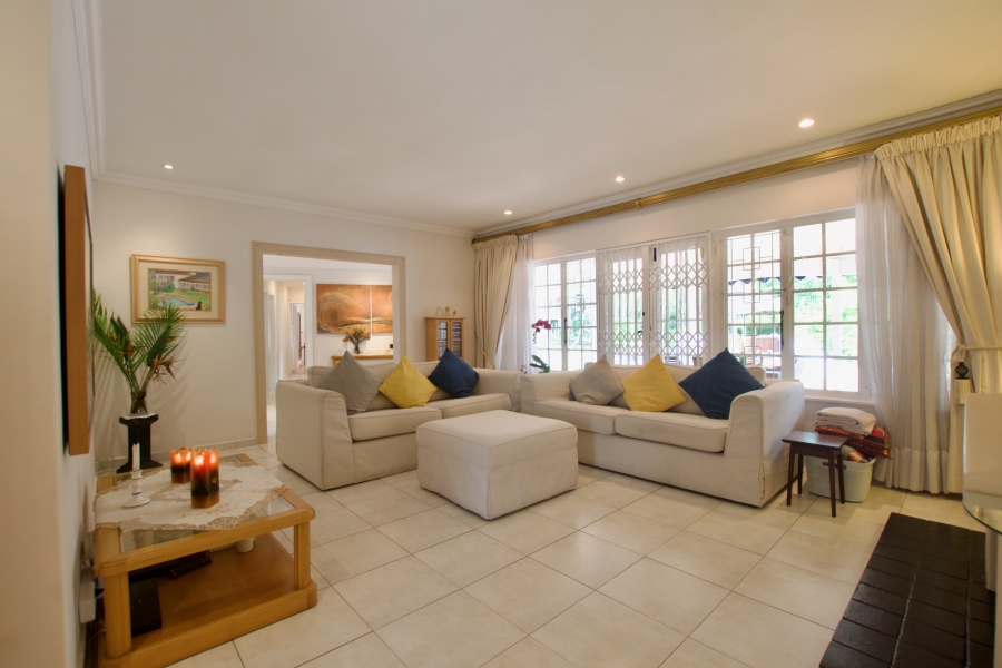 5 Bedroom Property for Sale in Cowies Hill KwaZulu-Natal