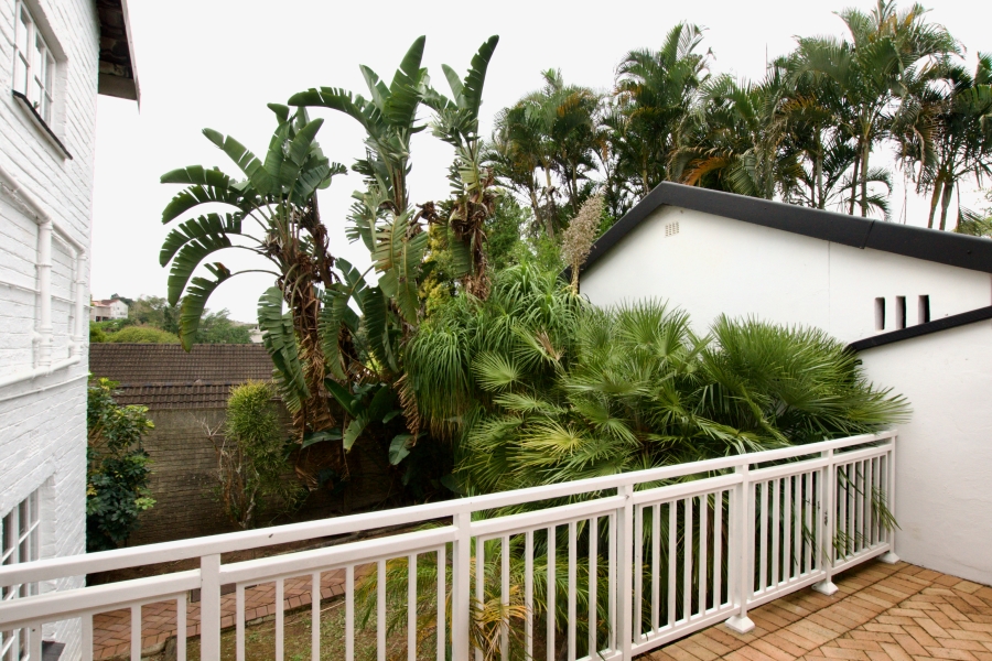 5 Bedroom Property for Sale in Cowies Hill KwaZulu-Natal