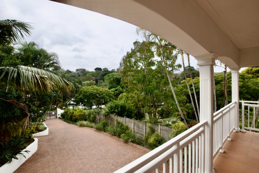 5 Bedroom Property for Sale in Cowies Hill KwaZulu-Natal