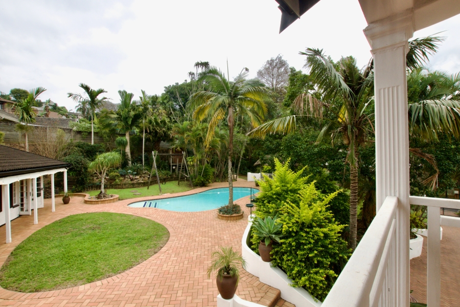 5 Bedroom Property for Sale in Cowies Hill KwaZulu-Natal
