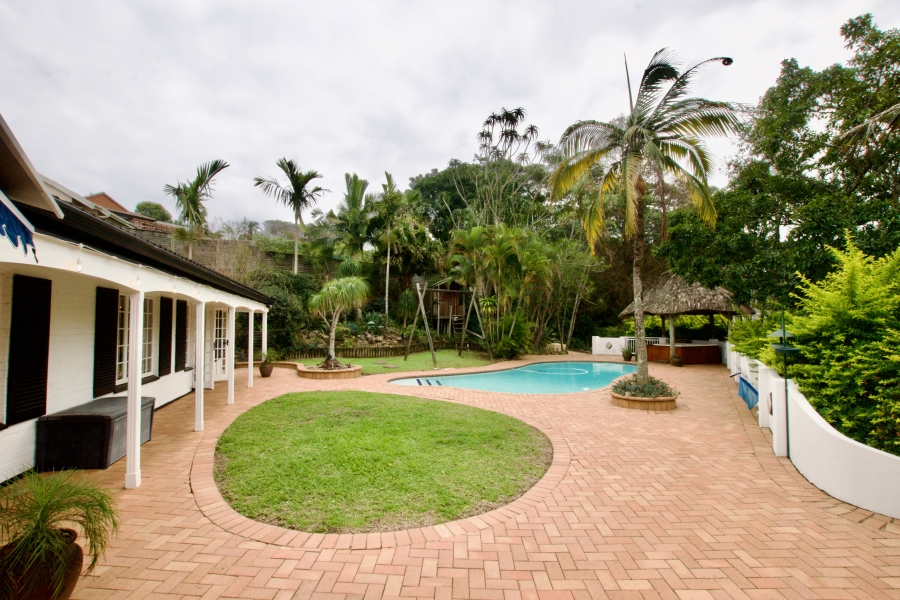 5 Bedroom Property for Sale in Cowies Hill KwaZulu-Natal