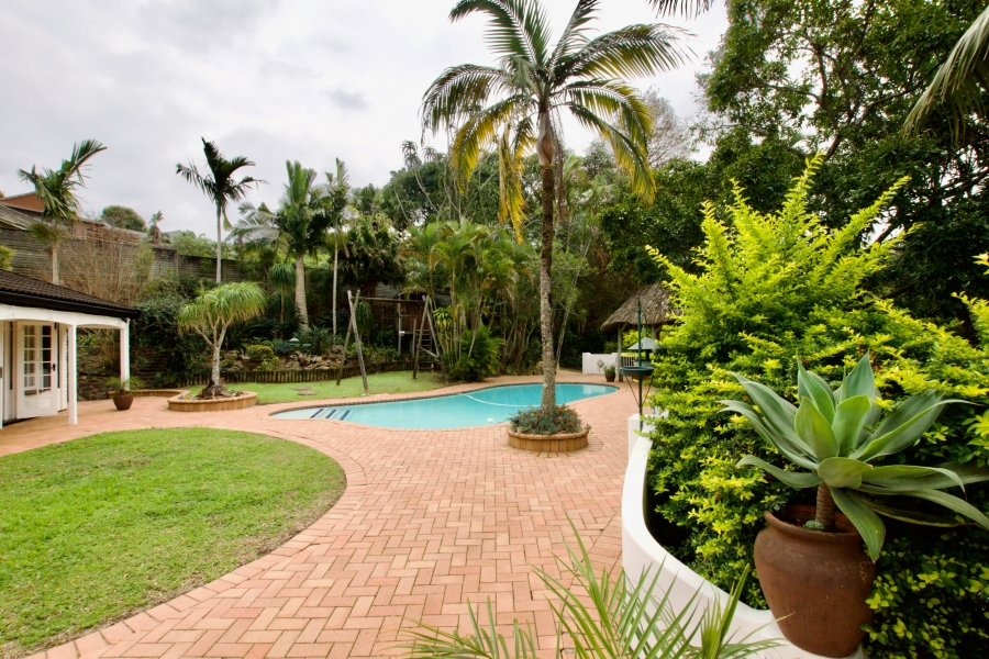 5 Bedroom Property for Sale in Cowies Hill KwaZulu-Natal