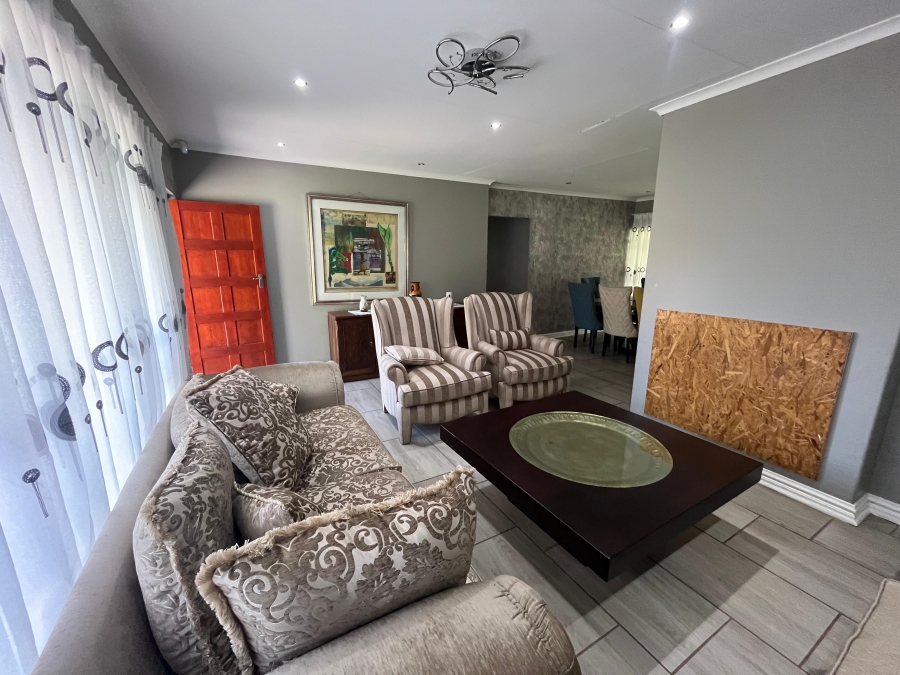 3 Bedroom Property for Sale in Pinelands KwaZulu-Natal