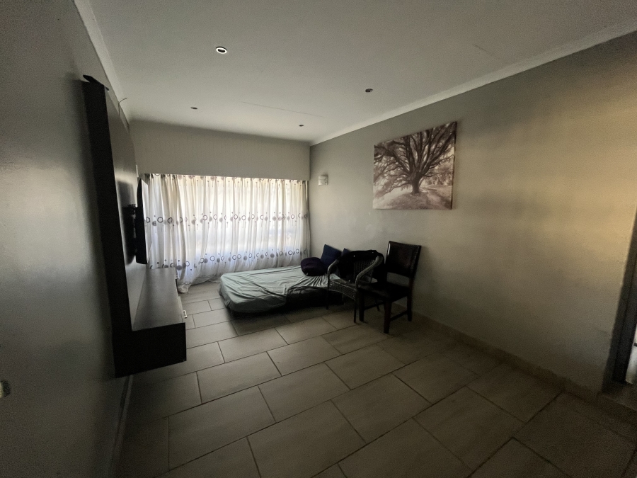 3 Bedroom Property for Sale in Pinelands KwaZulu-Natal