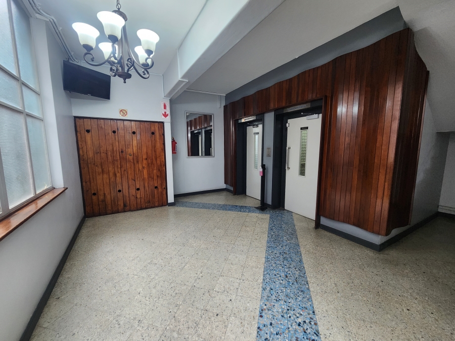2 Bedroom Property for Sale in South Beach KwaZulu-Natal