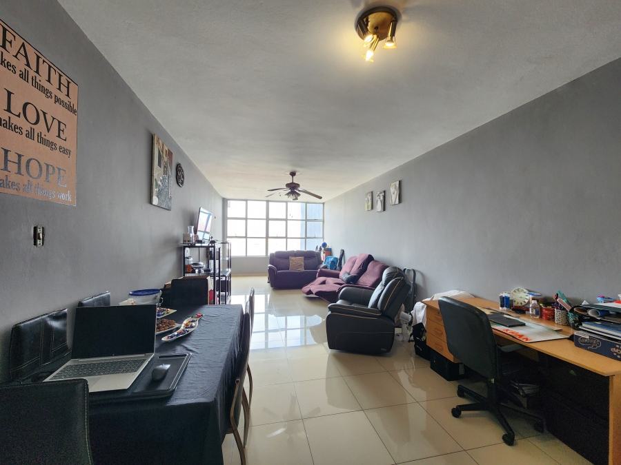 1 Bedroom Property for Sale in Durban Central KwaZulu-Natal