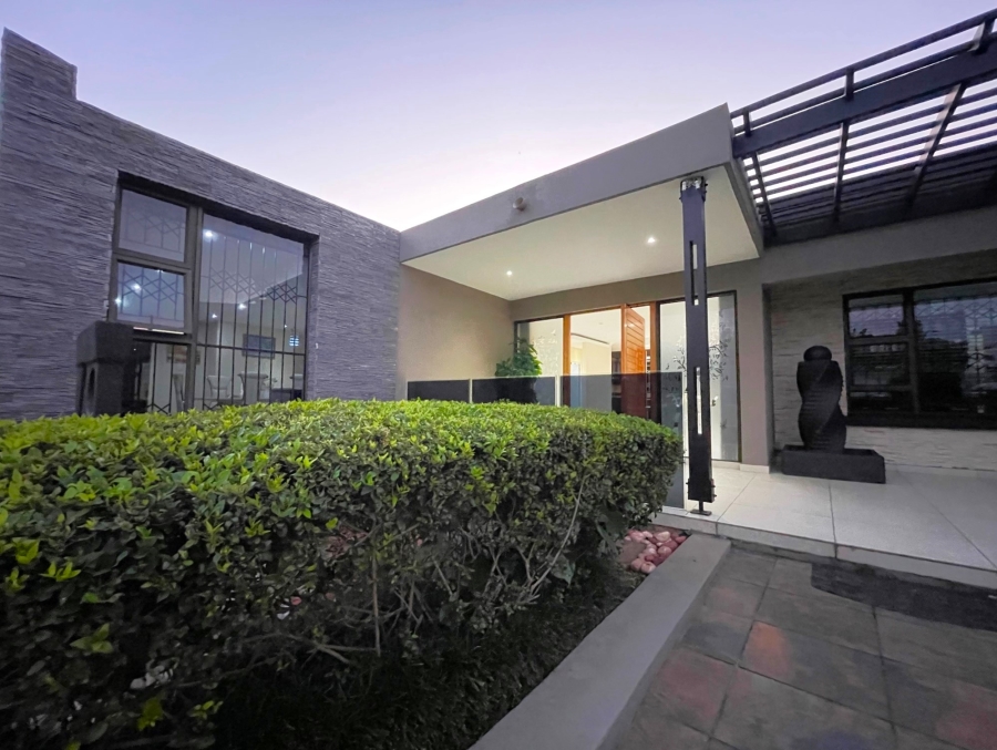 4 Bedroom Property for Sale in Ballito Central KwaZulu-Natal