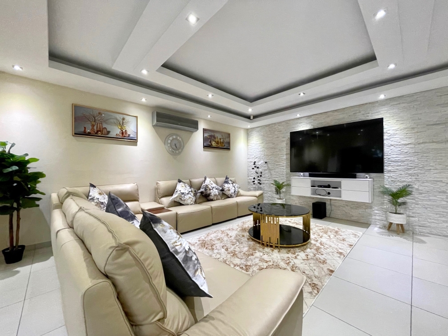 4 Bedroom Property for Sale in Ballito Central KwaZulu-Natal
