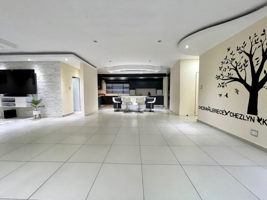 4 Bedroom Property for Sale in Ballito Central KwaZulu-Natal