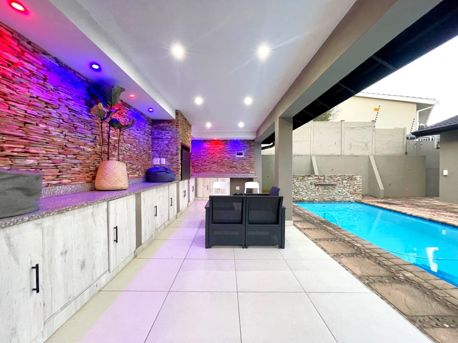 4 Bedroom Property for Sale in Ballito Central KwaZulu-Natal