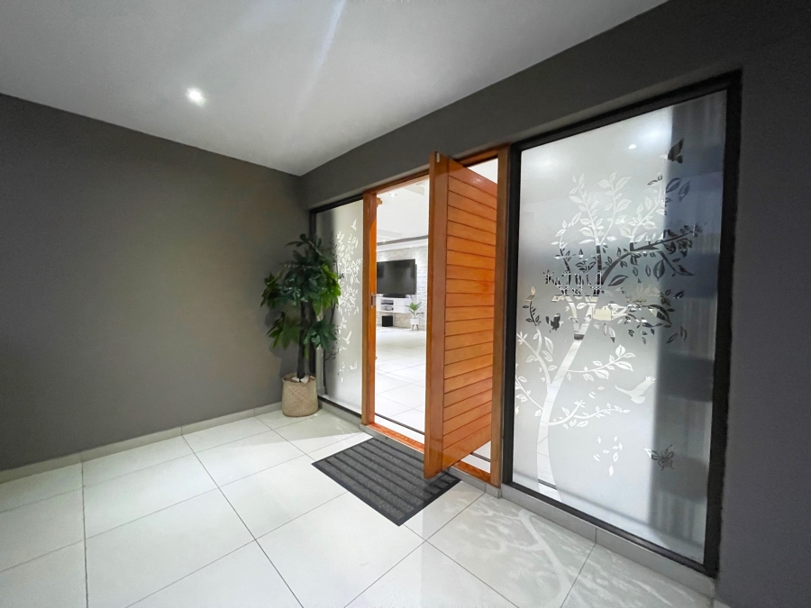 4 Bedroom Property for Sale in Ballito Central KwaZulu-Natal