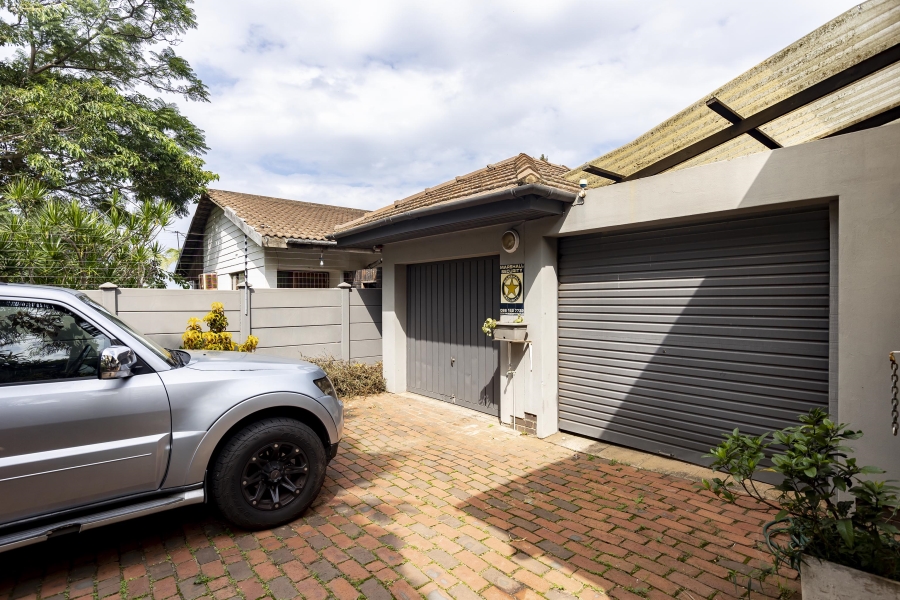 To Let 4 Bedroom Property for Rent in Park Hill KwaZulu-Natal