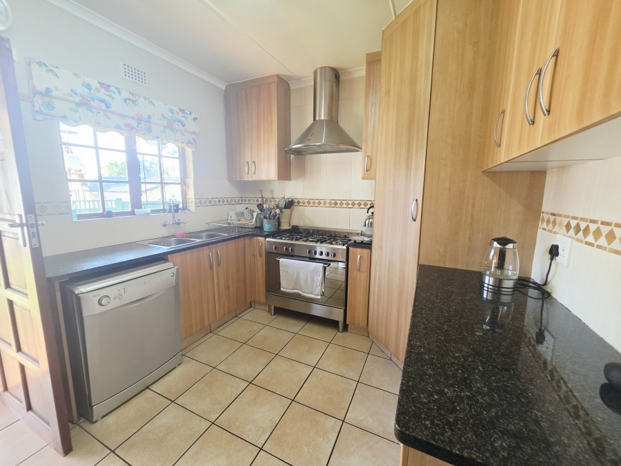 3 Bedroom Property for Sale in Richem KwaZulu-Natal