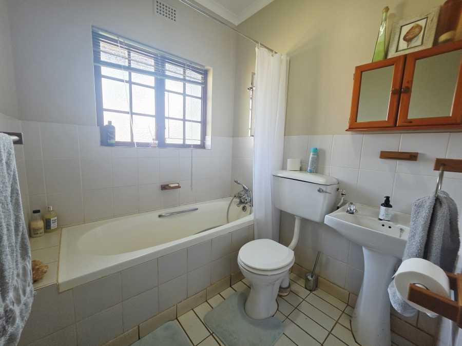 3 Bedroom Property for Sale in Richem KwaZulu-Natal