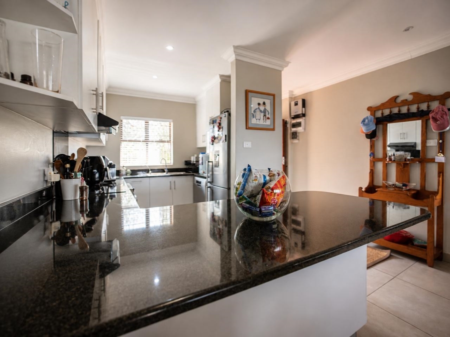 To Let 4 Bedroom Property for Rent in Ballito Central KwaZulu-Natal