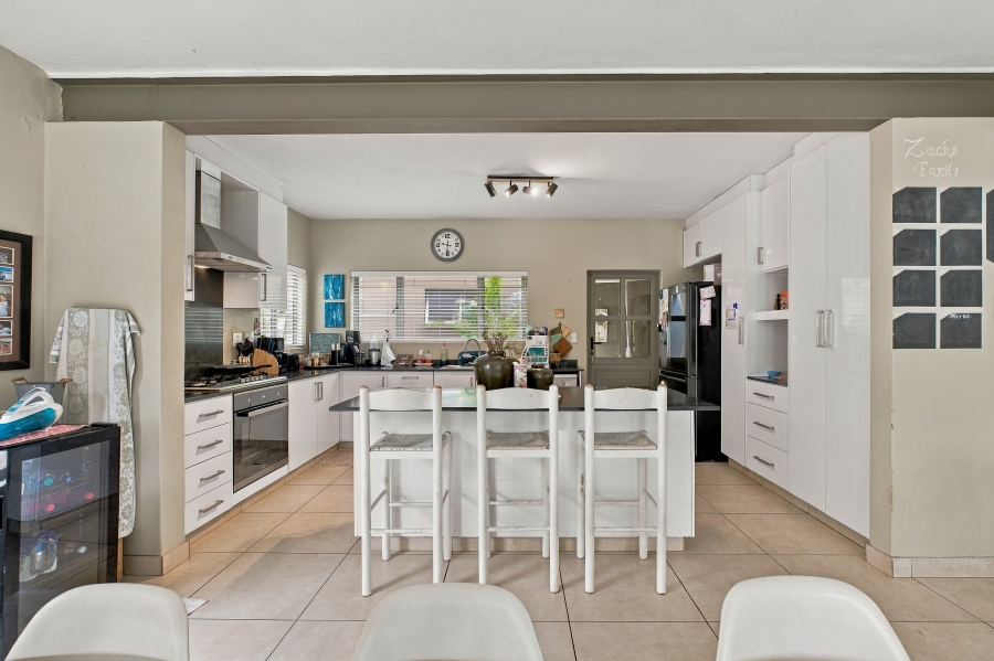 4 Bedroom Property for Sale in Shakas Rock KwaZulu-Natal
