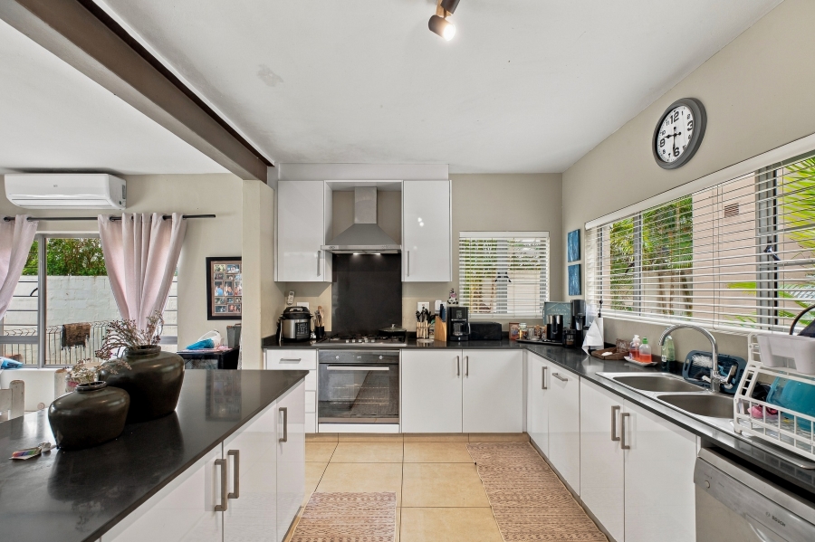 4 Bedroom Property for Sale in Shakas Rock KwaZulu-Natal