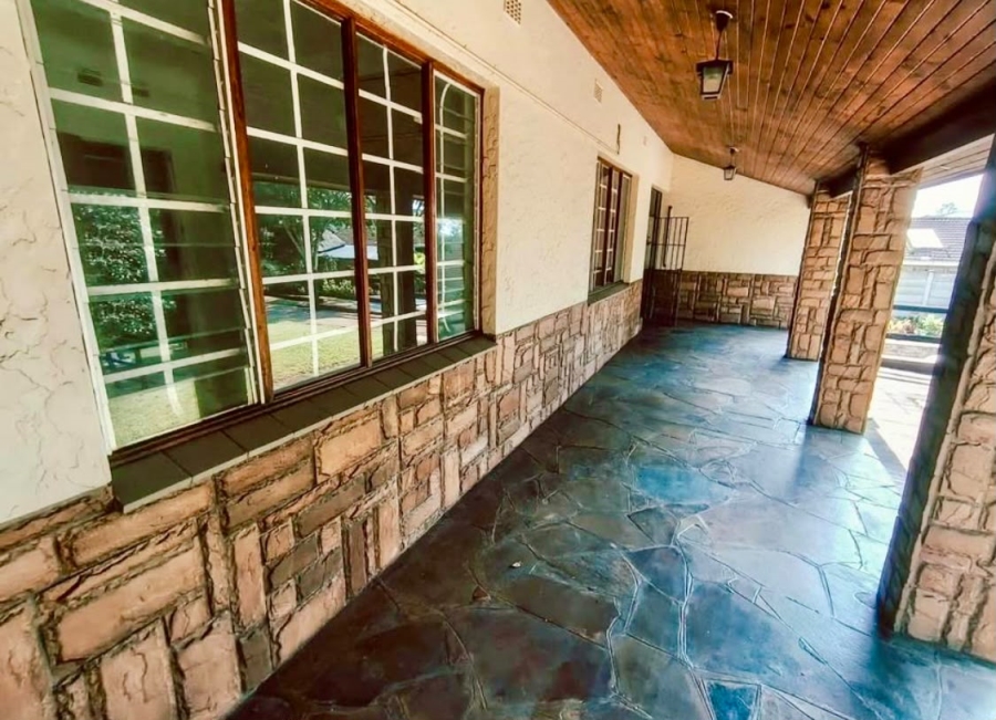 4 Bedroom Property for Sale in Meer En See KwaZulu-Natal