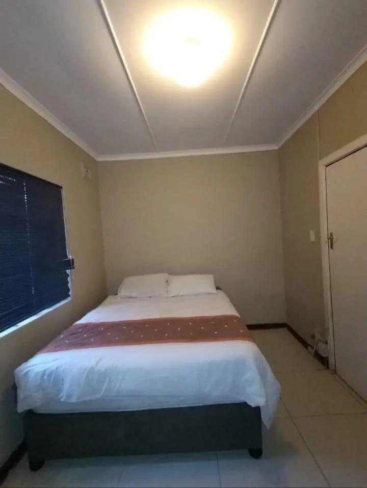 To Let 4 Bedroom Property for Rent in Prestbury KwaZulu-Natal
