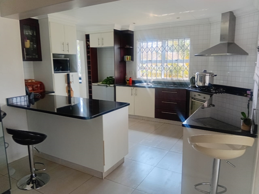 4 Bedroom Property for Sale in Scottsville KwaZulu-Natal