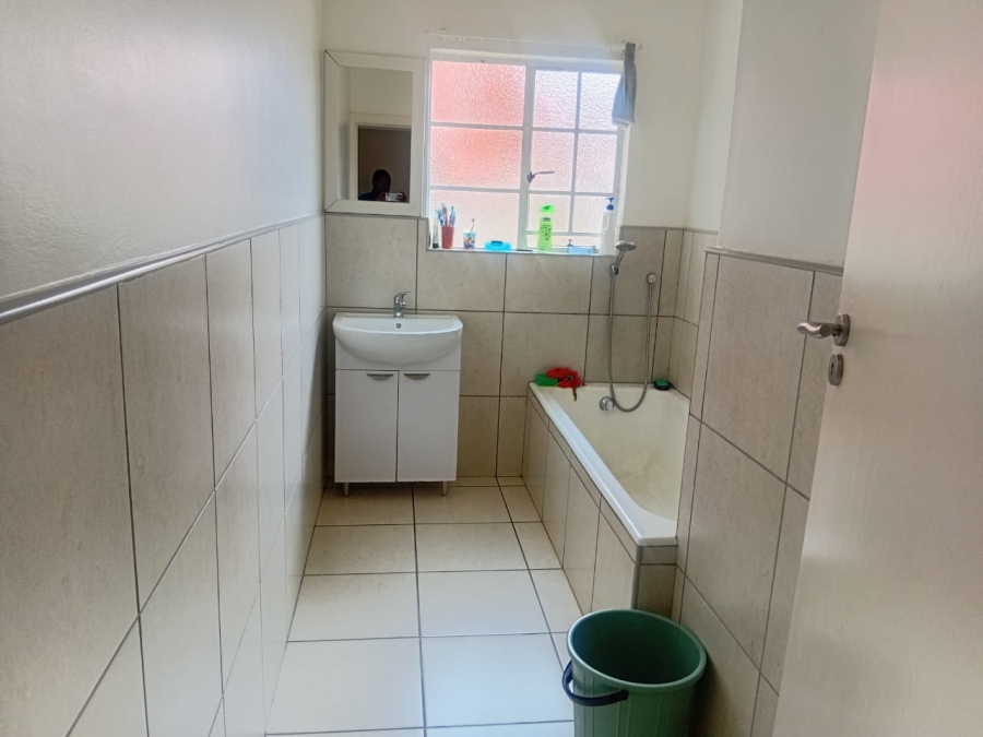 4 Bedroom Property for Sale in Scottsville KwaZulu-Natal