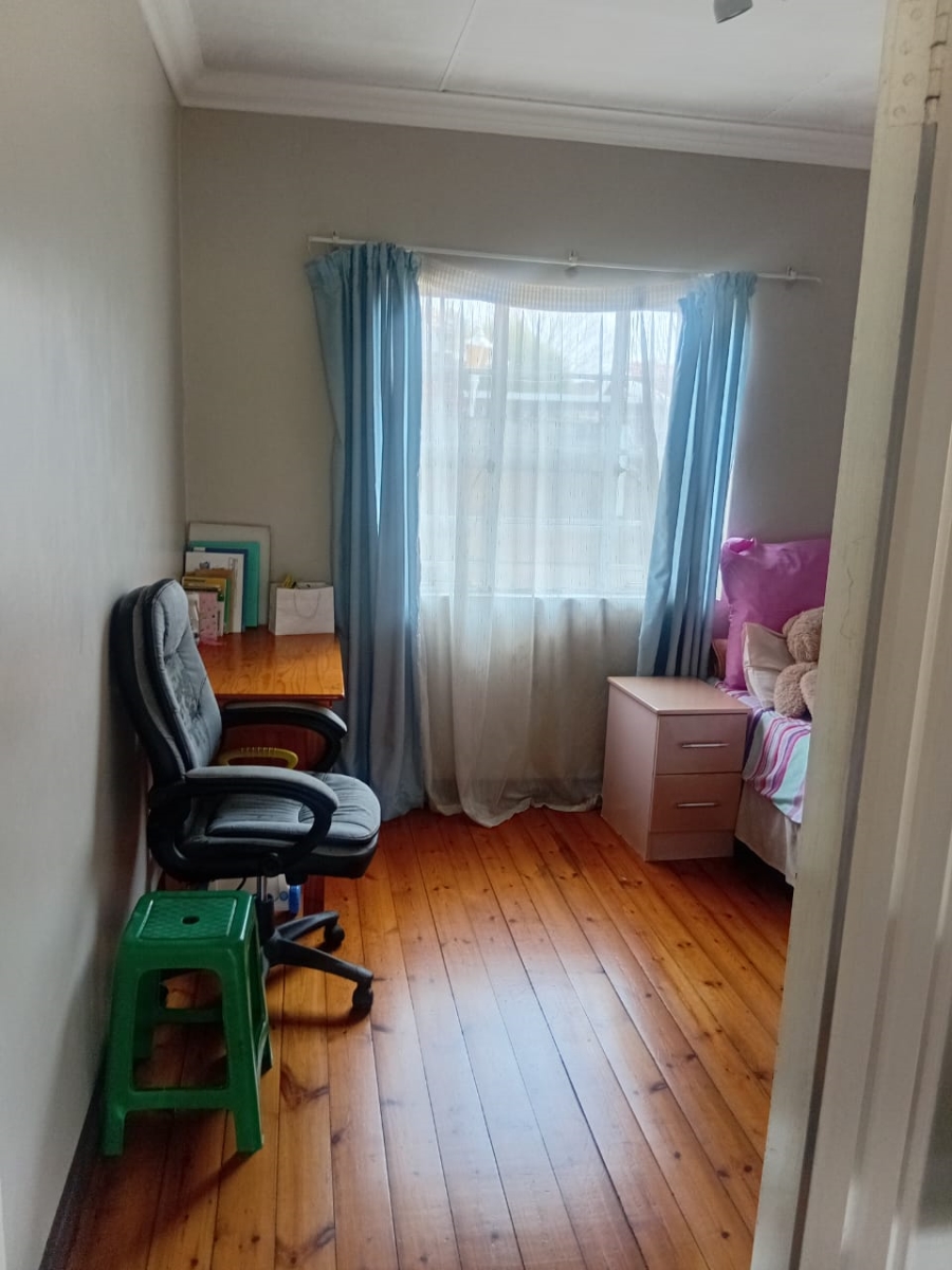 4 Bedroom Property for Sale in Scottsville KwaZulu-Natal