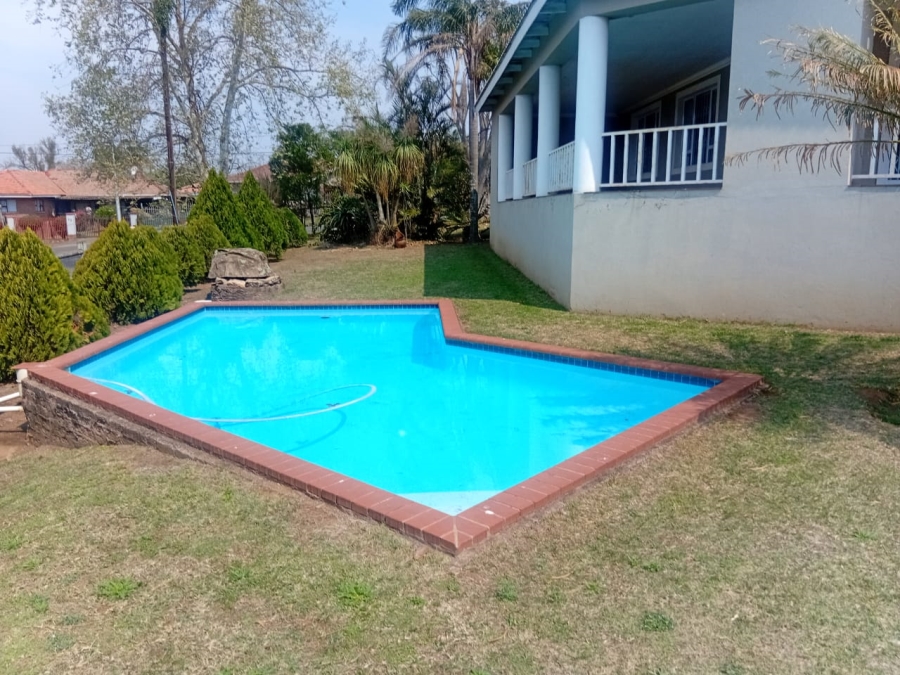 4 Bedroom Property for Sale in Scottsville KwaZulu-Natal