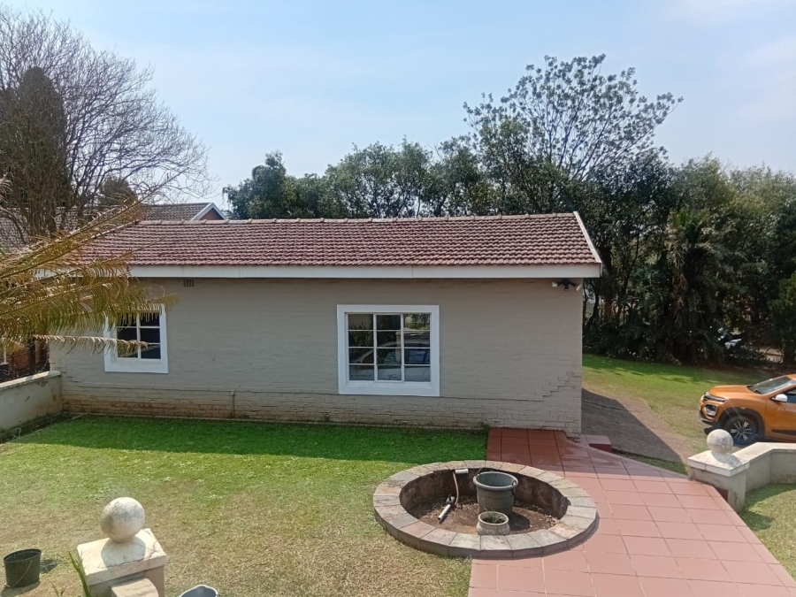 4 Bedroom Property for Sale in Scottsville KwaZulu-Natal