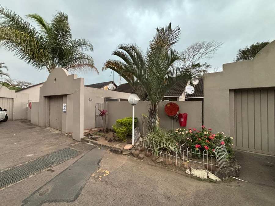 2 Bedroom Property for Sale in Sherwood KwaZulu-Natal