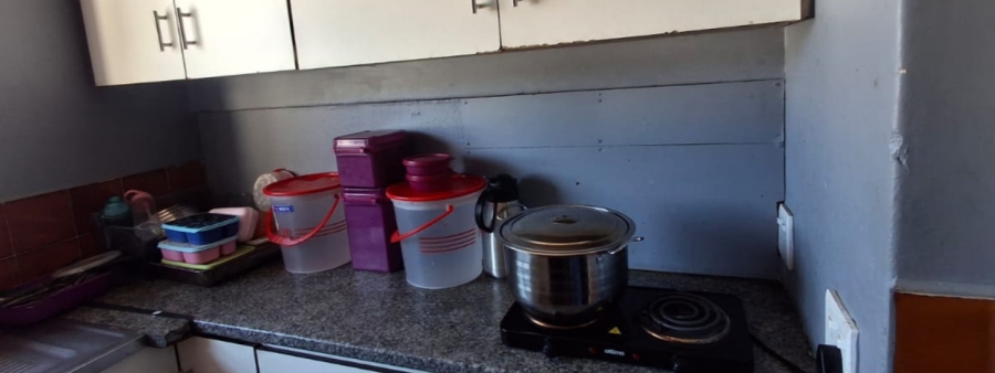 To Let 2 Bedroom Property for Rent in Brackenham KwaZulu-Natal