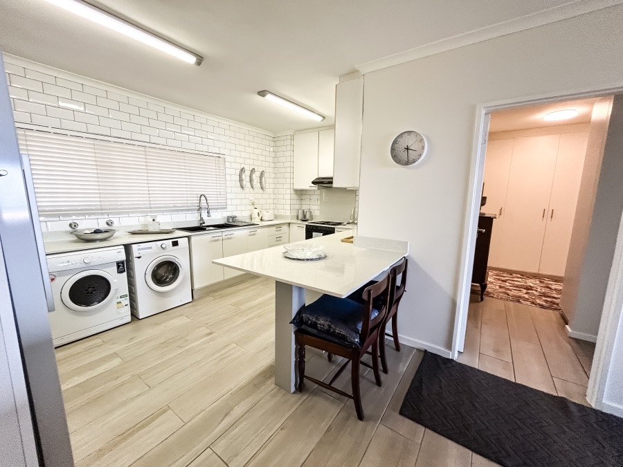 To Let 3 Bedroom Property for Rent in Ballitoville KwaZulu-Natal