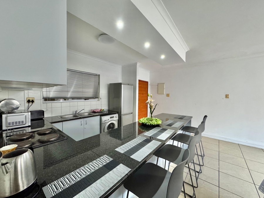 To Let 2 Bedroom Property for Rent in Umhlanga Ridge KwaZulu-Natal