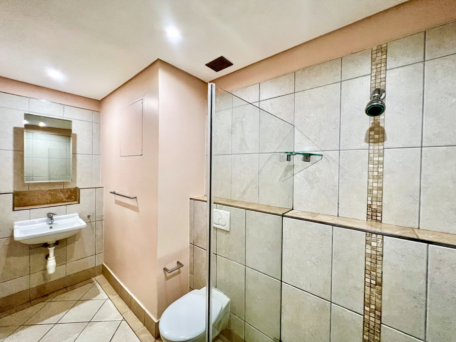 To Let 2 Bedroom Property for Rent in Umhlanga Ridge KwaZulu-Natal