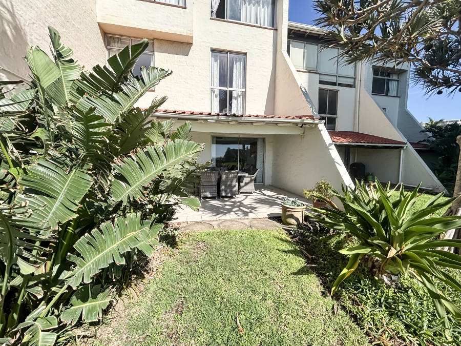 To Let 3 Bedroom Property for Rent in Umhlanga KwaZulu-Natal