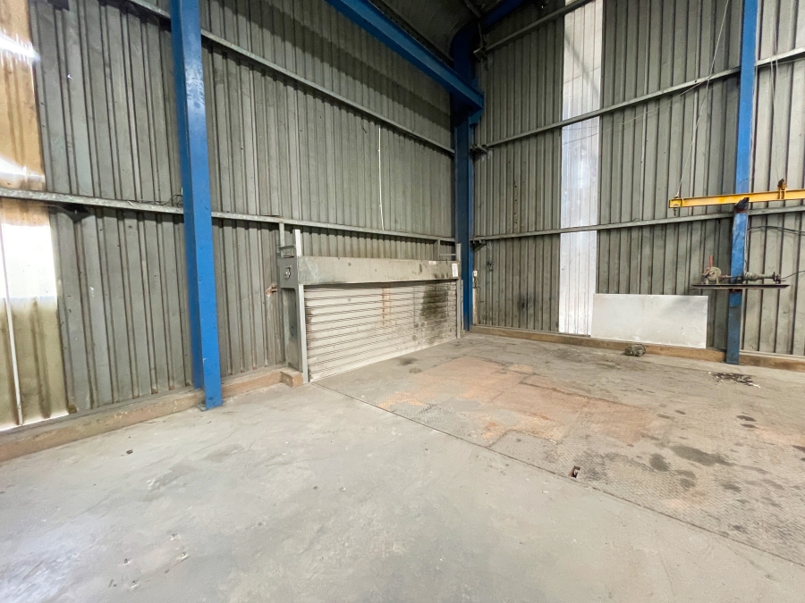 To Let Commercial Property for Rent in Red Hill KwaZulu-Natal