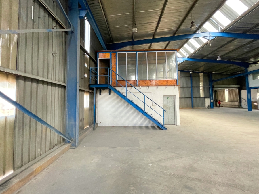 To Let Commercial Property for Rent in Red Hill KwaZulu-Natal