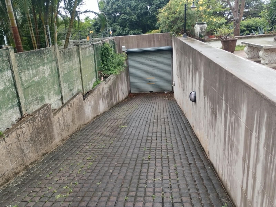 4 Bedroom Property for Sale in Glenwood KwaZulu-Natal
