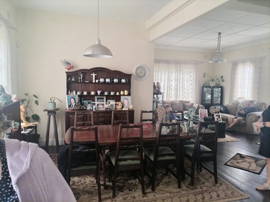 4 Bedroom Property for Sale in Glenwood KwaZulu-Natal