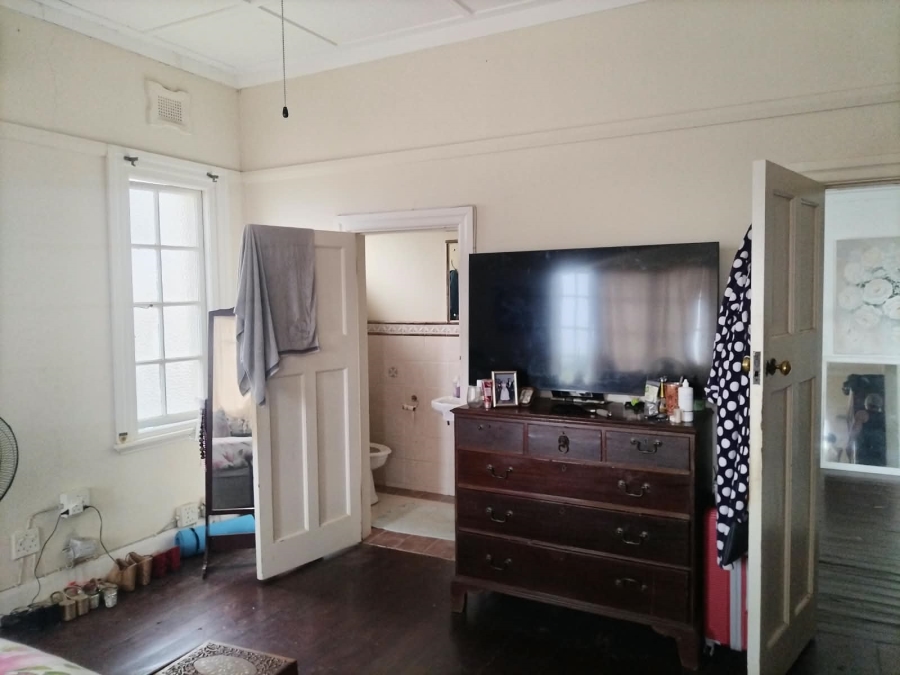 4 Bedroom Property for Sale in Glenwood KwaZulu-Natal