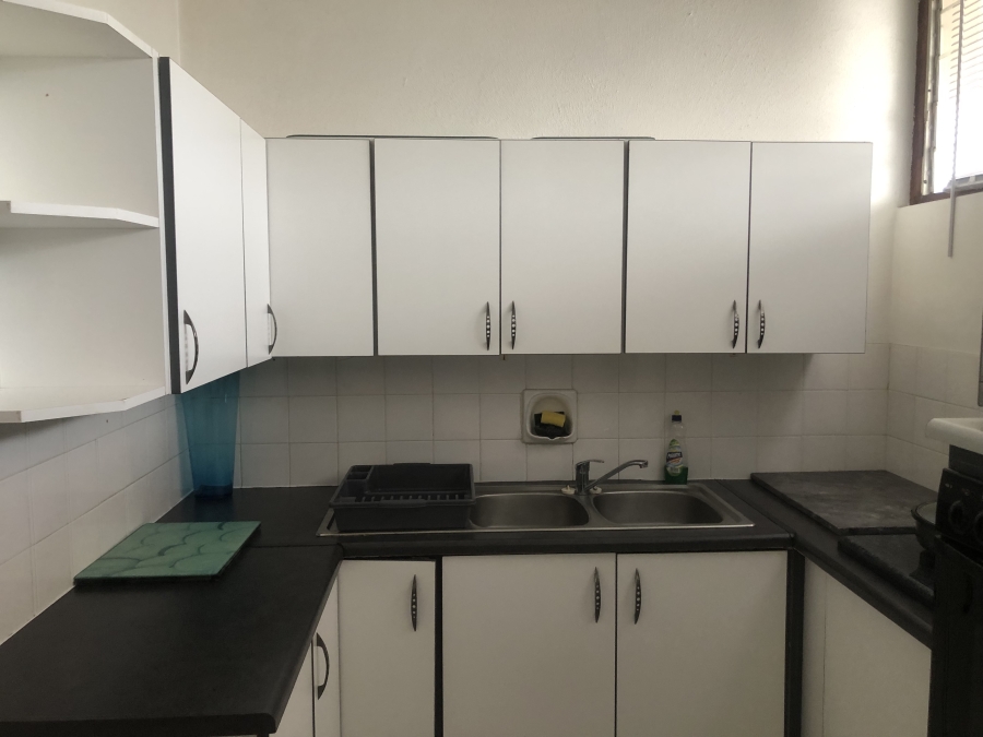 2 Bedroom Property for Sale in Amanzimtoti KwaZulu-Natal