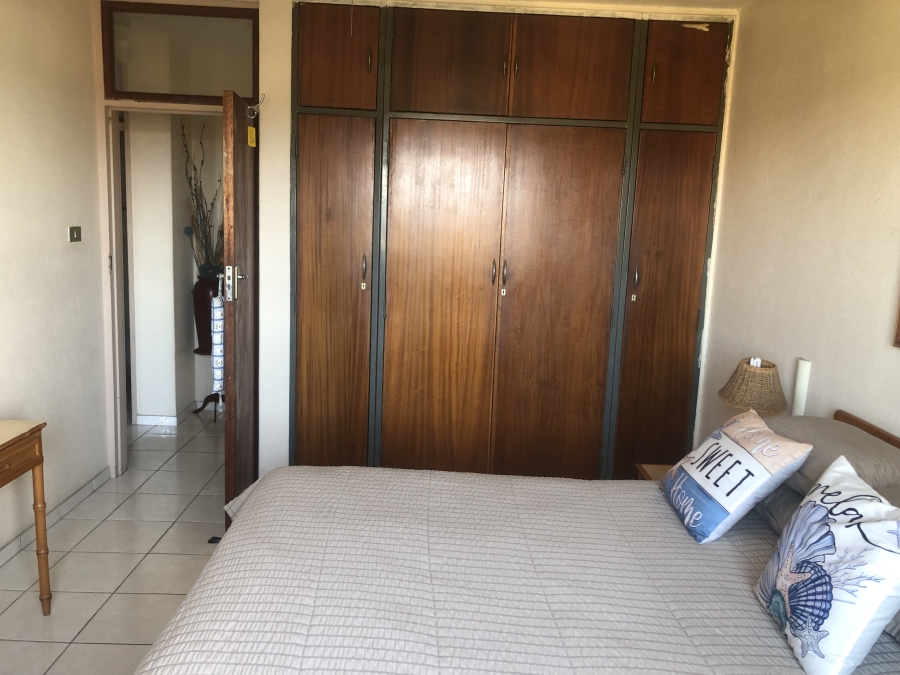 2 Bedroom Property for Sale in Amanzimtoti KwaZulu-Natal
