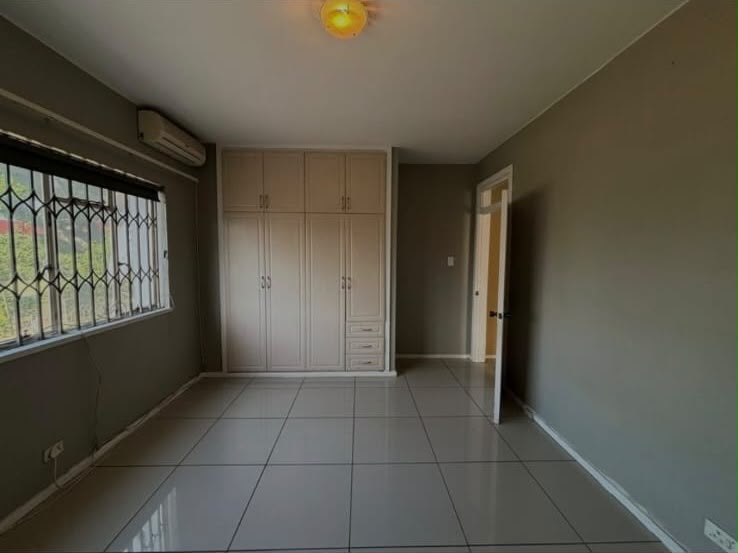 2 Bedroom Property for Sale in Glenwood KwaZulu-Natal