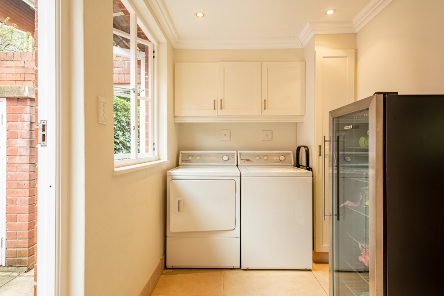 4 Bedroom Property for Sale in Athlone KwaZulu-Natal