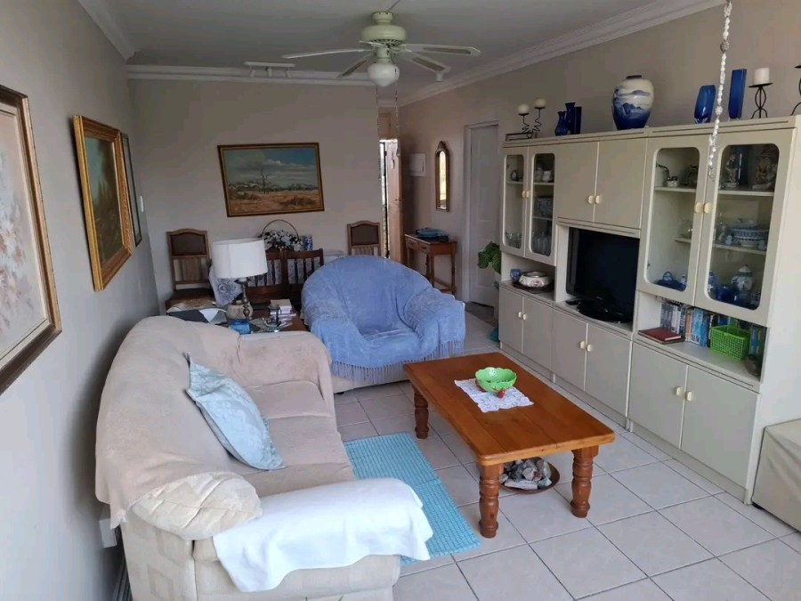 3 Bedroom Property for Sale in Pioneer Park KwaZulu-Natal
