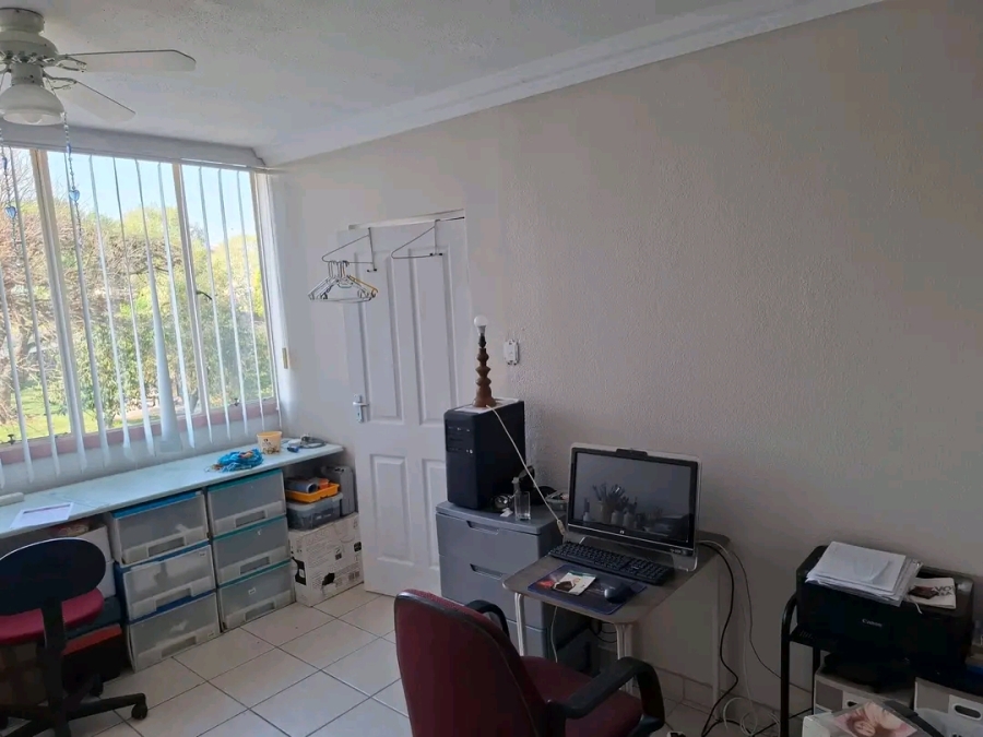3 Bedroom Property for Sale in Pioneer Park KwaZulu-Natal